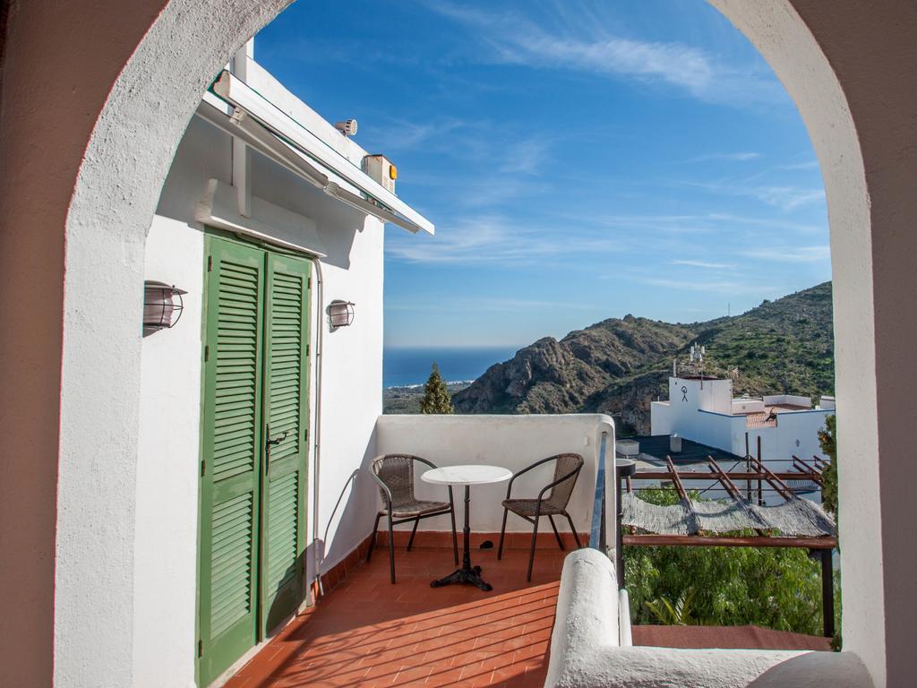 El Mirador Del Castillo Guest House Мохакар Стая снимка