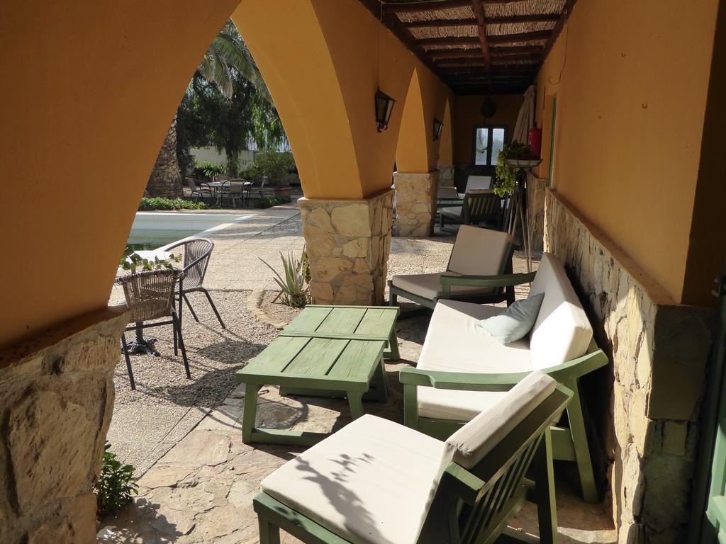El Mirador Del Castillo Guest House Мохакар Екстериор снимка