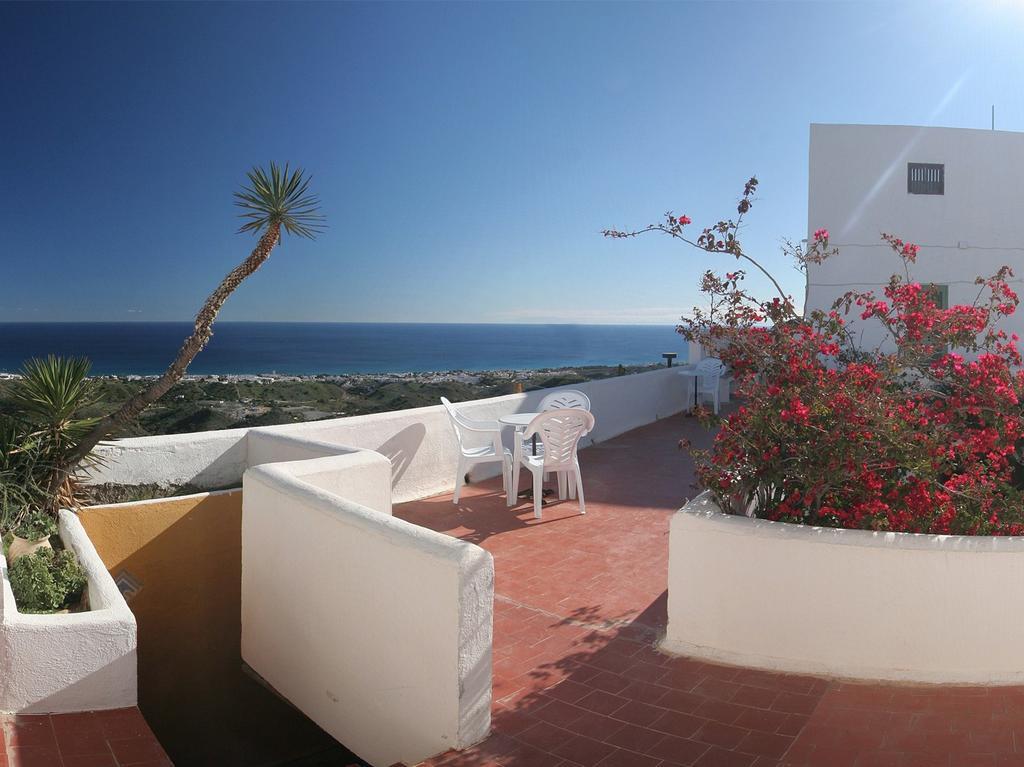 El Mirador Del Castillo Guest House Мохакар Екстериор снимка